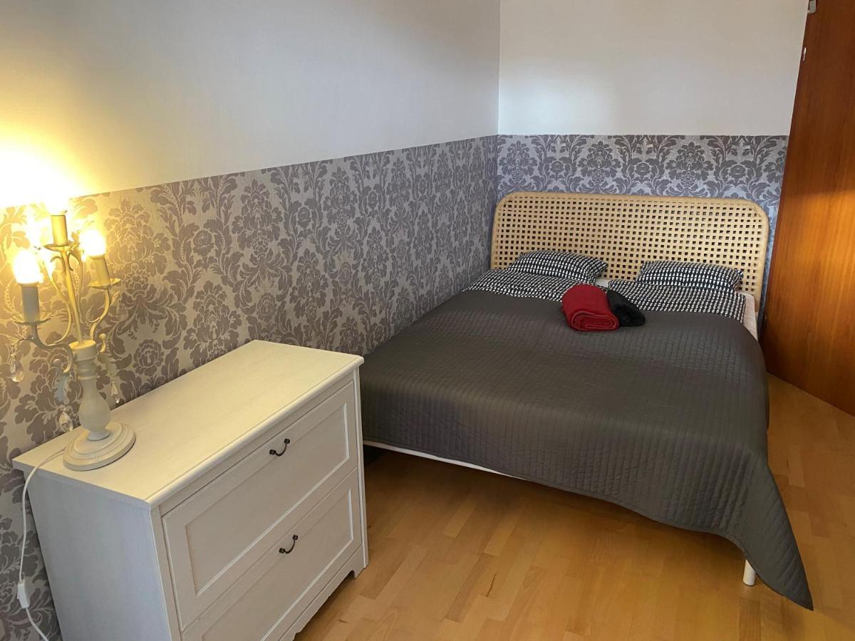 Widok 22 Apartment ชกลาร์สกา ปอเรมบา ภายนอก รูปภาพ