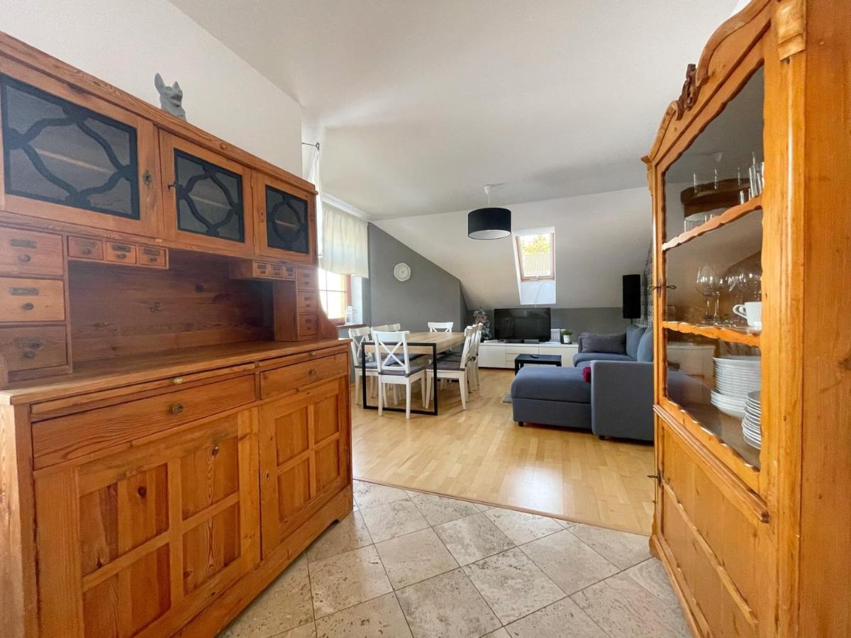 Widok 22 Apartment ชกลาร์สกา ปอเรมบา ภายนอก รูปภาพ