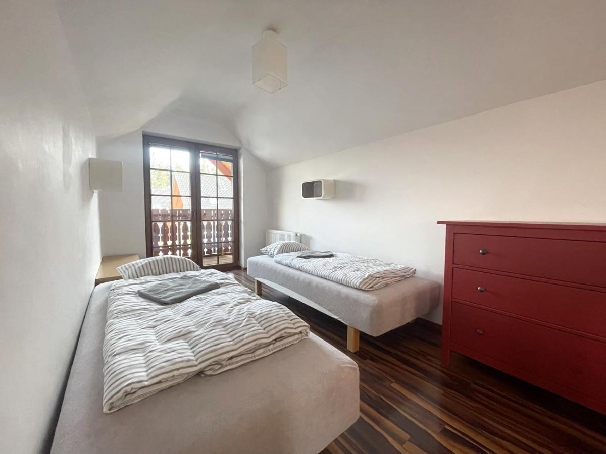 Widok 22 Apartment ชกลาร์สกา ปอเรมบา ภายนอก รูปภาพ
